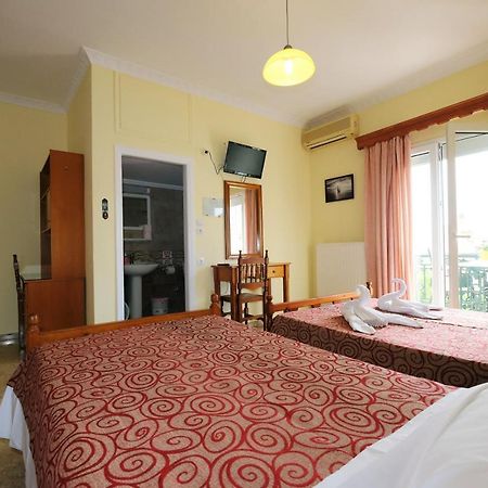 Apollo Pavilion Apartments Myrina Luaran gambar