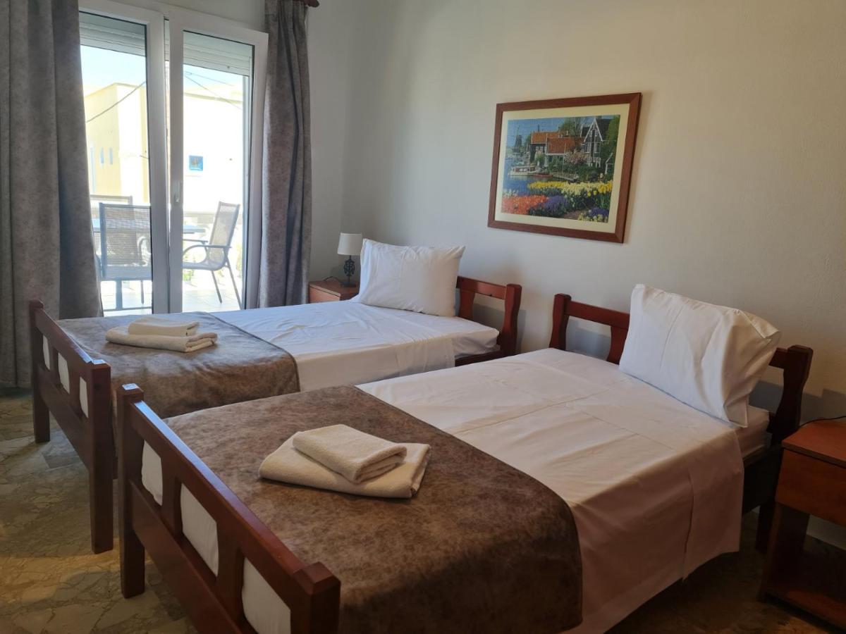 Apollo Pavilion Apartments Myrina Luaran gambar